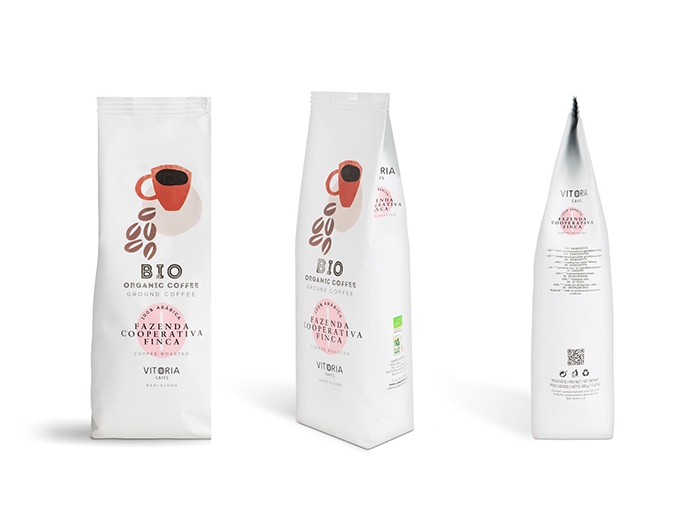 2_packaging-design-for-vitoria-organics-coffees﻿