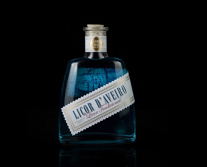 ThinkBoldStudio---Liquor-from-Aveiro5
