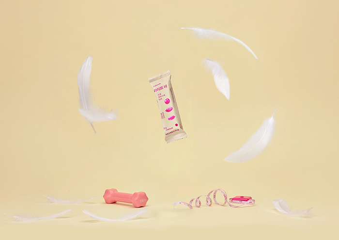 19 (1) 19 (1)